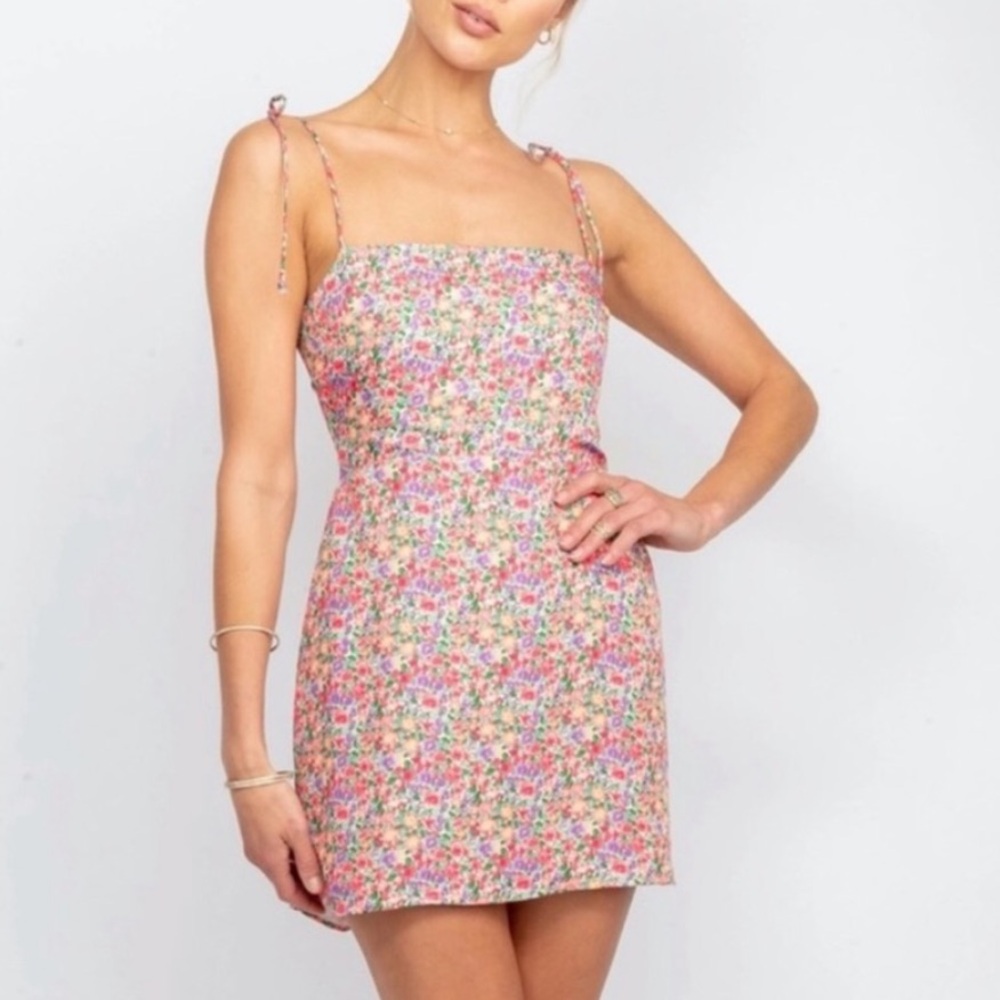 Resa Revolve Odi Mini Dress in Multicolor Floral Print 🌸